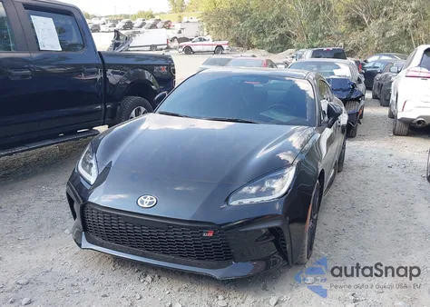 2024 Toyota Gr86 Premium из США, поврежденный, VIN JF1ZNBE13R8752656